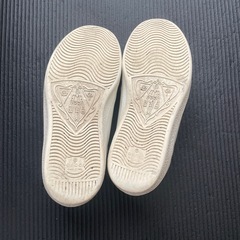 GUCCI スニーカーの画像