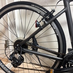 Precision sportsクロスバイク マットグレーの画像