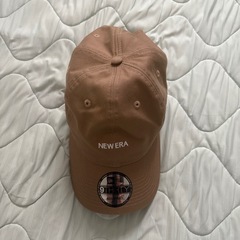 ニューエラ　キャップ　ベージュの画像