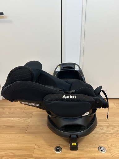 Aprica チャイルドシート