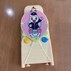 しまじろうとみみりんといっしょにトイレの画像