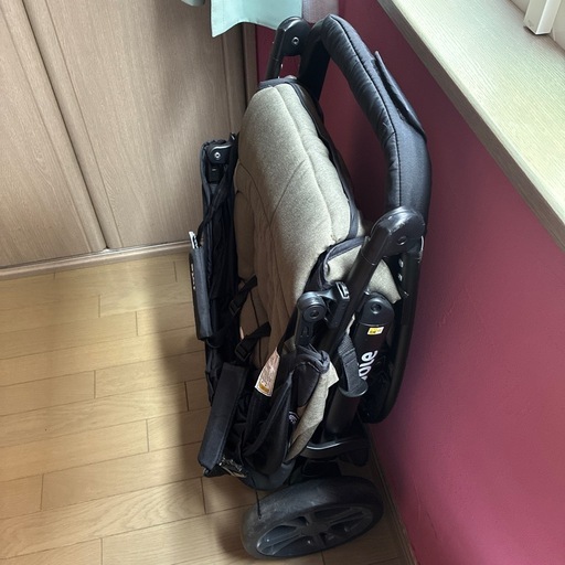ベビーカー