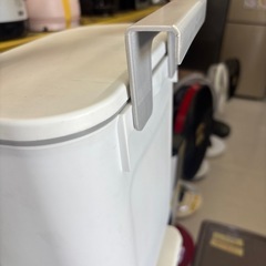 【ゴミ箱】【フック付き】クリーニング済み【管理番号10710】野の画像