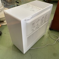 ○東111 Panasonic 気化式加湿器 FE-KXT07 2020年製の画像
