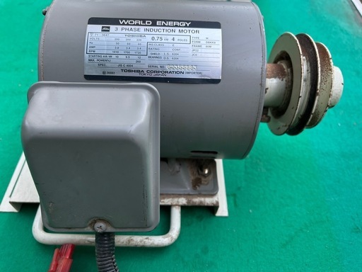 HITACHI EFOUP 1.5kw 4POLE Motor 2台