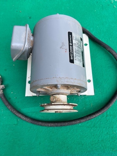 HITACHI EFOUP 1.5kw 4POLE Motor 2台