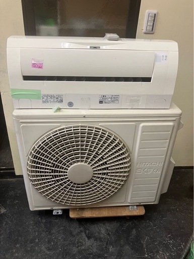 【中古】店長オススメ　18畳ルームエアコン　2019年製【IJ31】