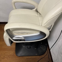 美容院のイスの画像