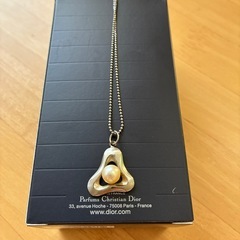 シルバーネックレスセットの画像