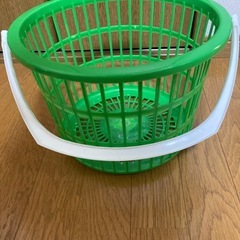 昭和レトロ　湯呑み×20 お盆×2 カゴ付きの画像