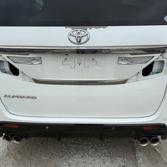 確認用アルファードパーツの画像