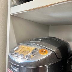 11/22〜12/3引渡　食器棚の画像