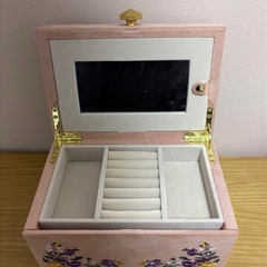 ジュエリーボックス　アクセサリーぼボックスの画像