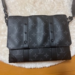 ショルダーバック　メーカー不明
の画像
