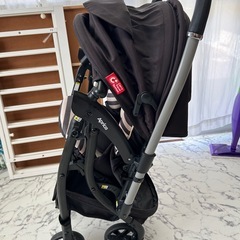 ラクーナ デュアル ボーダーブラック アップリカ Aprica ベビーカー・バギー A型ベビーカーの画像