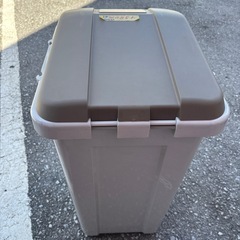 【ゴミ箱】【45L】クリーニング済み【管理番号10710】野の画像