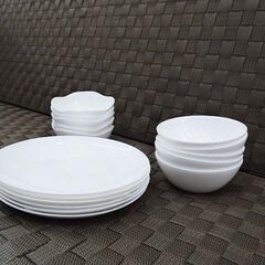 【恵庭】☆未使用保管品☆ARTICLE YAMAZAKI  食器  耐熱強化ガラス 白色 フランス製 PayPay支払いOK！の画像