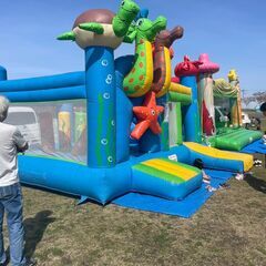クレープスタッフ・ふわふわ遊具募集！