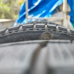 スタッドレスタイヤ アルミホイール付き 195/65R15の画像