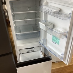 【安心1年保証付き】　Hisense　 2ﾄﾞｱ冷蔵庫　HR-D16F　2025年製の画像