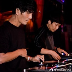 《瀬谷区》DJ体験レッスン60分 レコードをキュッキュしてみよう☆の画像