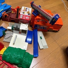 プラレールやトミカ　大量ジャンクの画像