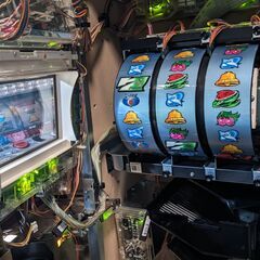 【パチスロ実機】初代エウレカセブン　コイン不要機付き（新品）　バックライトLED仕様の画像