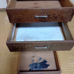 木製引出しの画像