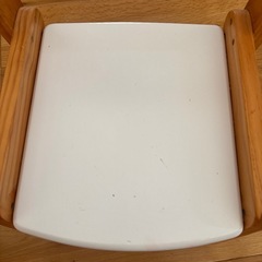 キッズチェア　ノスタ　白の画像
