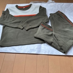(決まりました)UNIQLOフリース(110サイズ)部屋着.パジャマの画像