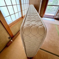 ベッドマット（ブランド名フランスベッド）の画像