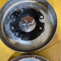 三菱ふそう ハブカバー ハブキャップ の画像