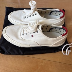 Tommy Hilfiger キャンバススニーカー ホワイトの画像