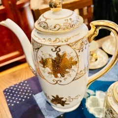 お値下げ　里帰り品　滝藤(タキトー) 100年前アンティーク　デミダスコーヒー茶器セット　手描き　金彩の画像