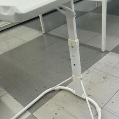 ★リユースのサカイ千葉中央店★  サイドテーブル グレー H58-104×D45×W44 クリーニング済み TC4873の画像