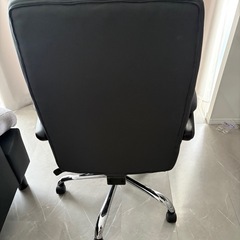 オフィスチェアの画像