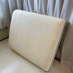 エステベッド　マッサージベッド　折りたたみ　の画像
