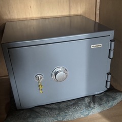 無料金庫お譲りします。の画像