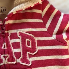 GAP 6-12m もこもこロンパースの画像