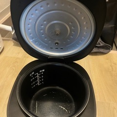炊飯器の画像