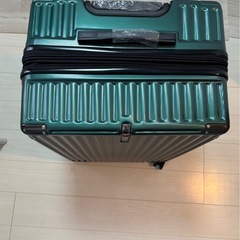 スーツケース 大型　緑　ほぼ未使用　70Lの画像