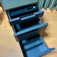 オフィス家具　事務用脇机　デスクワゴン　キャビネットの画像