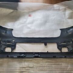 HONDA N-BOX JF5/JF6 純正 フロント バンパー 71101-32R-0000 クリスタルブラックパール NH731Pの画像