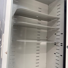 書類棚
の画像