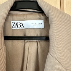 ZARAロングコートの画像