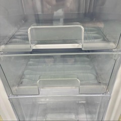 662 2024年式　極美品　冷蔵庫　2ドア　レトロ　配送設置無料　保証込みの画像
