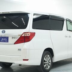 ハイブリッド車となります✨の画像