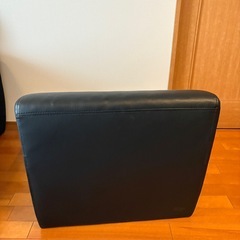 1人がけローソファの画像