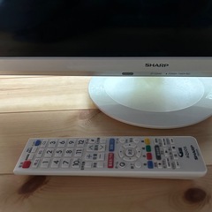 シャープ　可愛い　白いテレビの画像