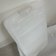 アイリスオーヤマ 衣装ケース キャスター/ふた付き 4個セットの画像